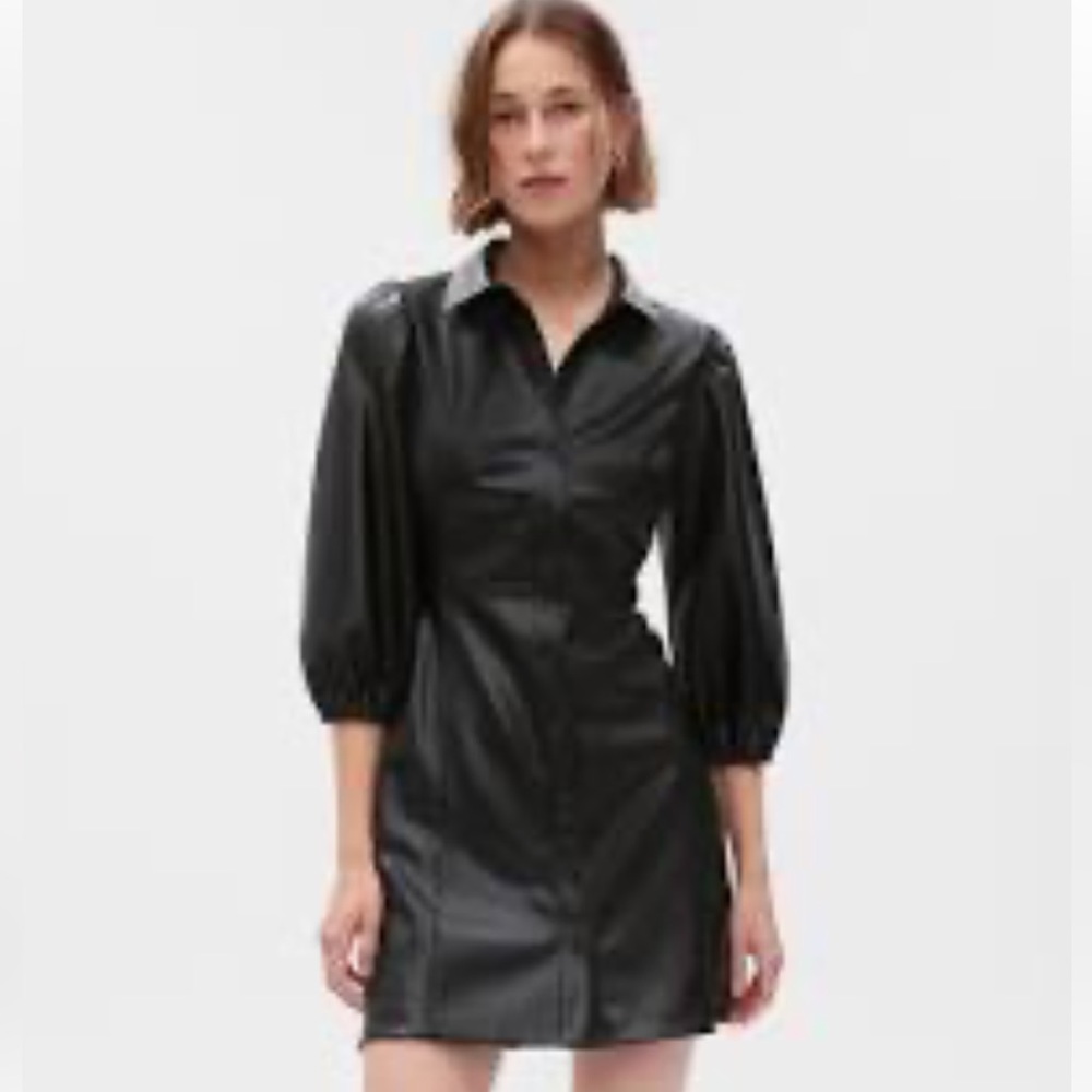 GAP vegan leather puff sleeve dress 
Size XS 
GUC